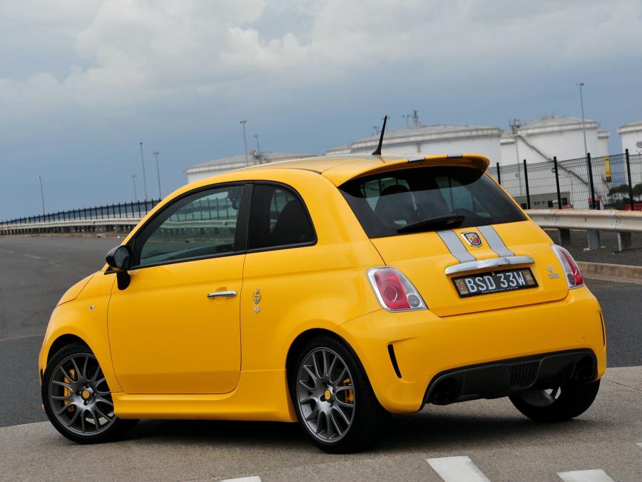  Abarth 695 Tributo Ferrari 2011 года  (AU) (фото 3 из 5)